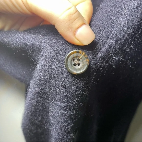 Abercombie & Fitch Women's navy V neck mohair wool blend casual cardigan in XS - Picture 5 of 8